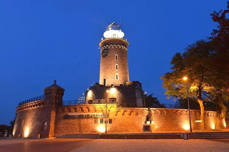 Kołobrzeg z dzieckiem – odkryj najlepsze atrakcje dla rodzin