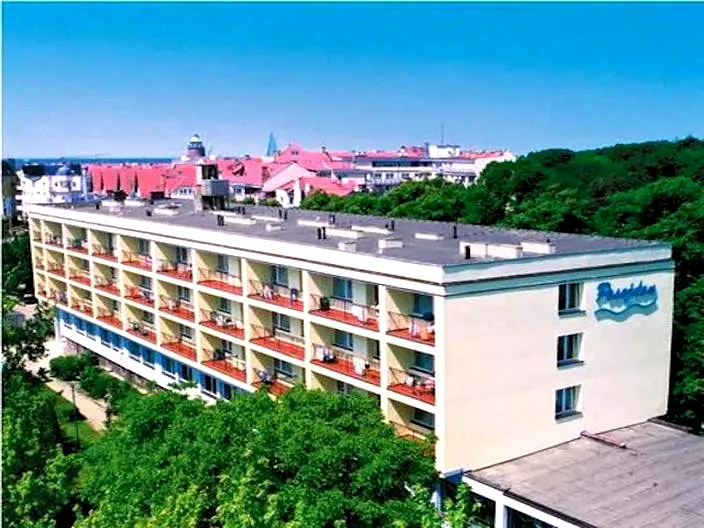 Sanatoria w Kołobrzegu — które z nich polecamy dla poprawy zdrowia?