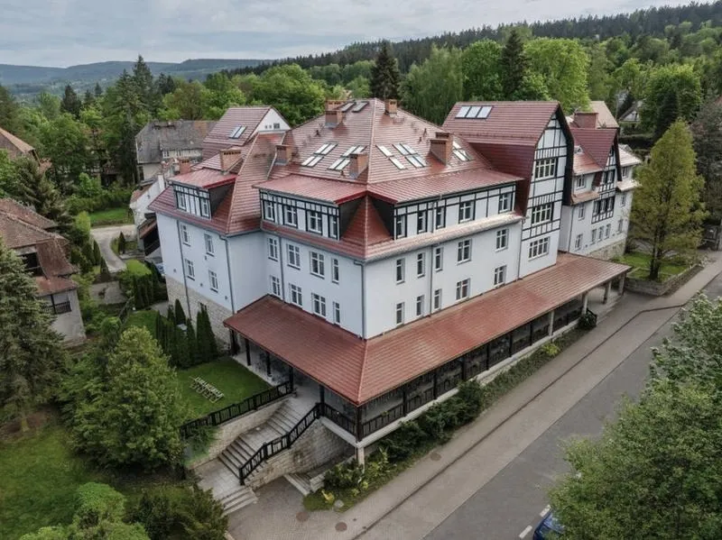 Sensus Spa Hotel – gdzie jest i jakie atrakcje czekają w pobliżu?