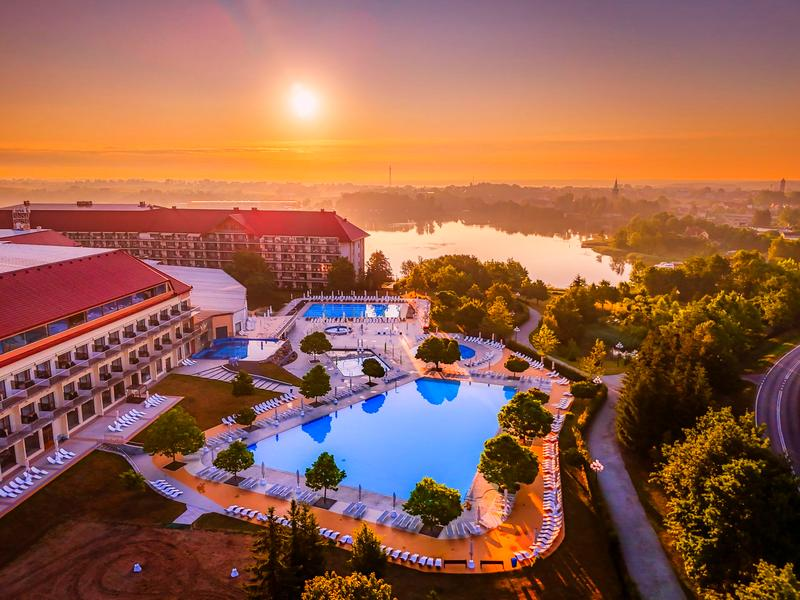Historia hotelu Gołębiewski