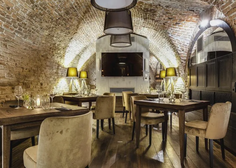 Hotel Sixty Six